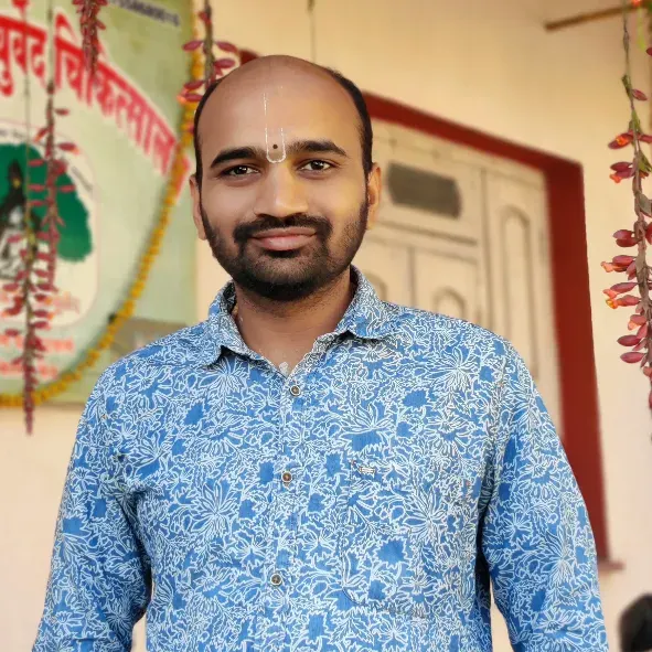 Dr. Yogesh Purushottam Maralapalle
